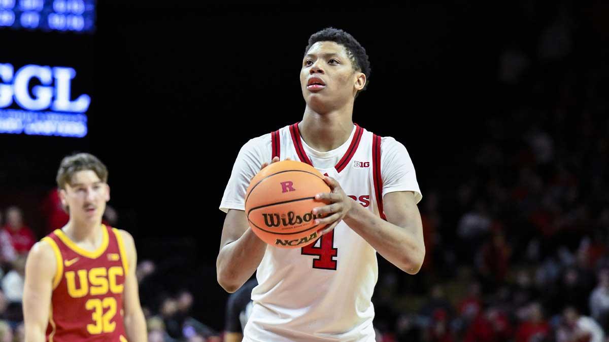 kaiyun赛前突围战来临,夏洛特黄蜂围绕NBA常规赛造点机会,气氛紧张,身体对抗强度拉满的简单介绍