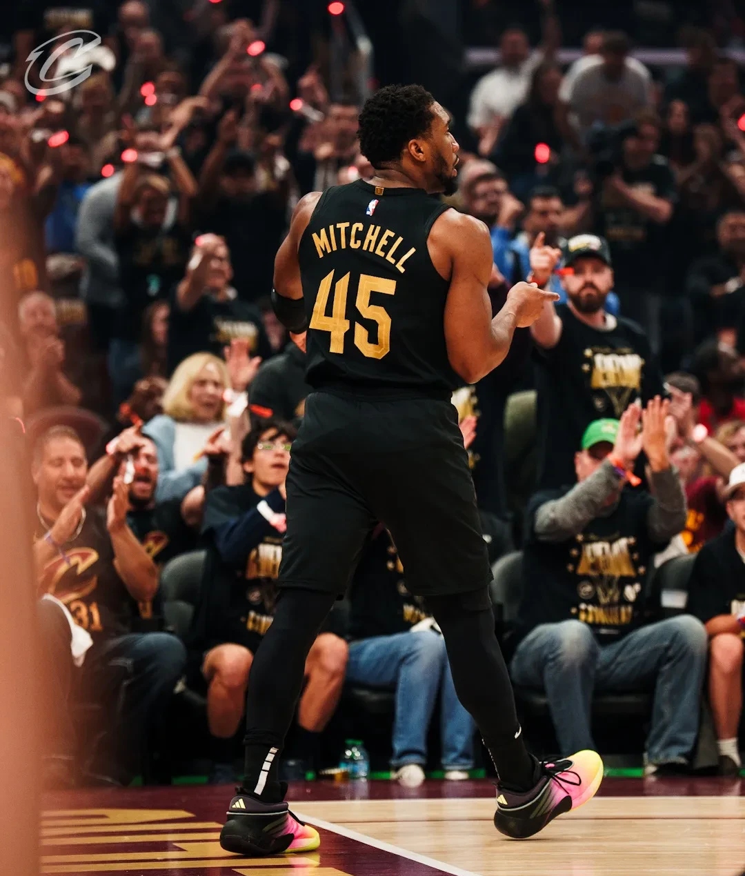 开云欢迎页面迈阿密热火清晨更衣室发声，志在NBA总决赛名次提升，底气十足，更衣室氛围转暖的简单介绍