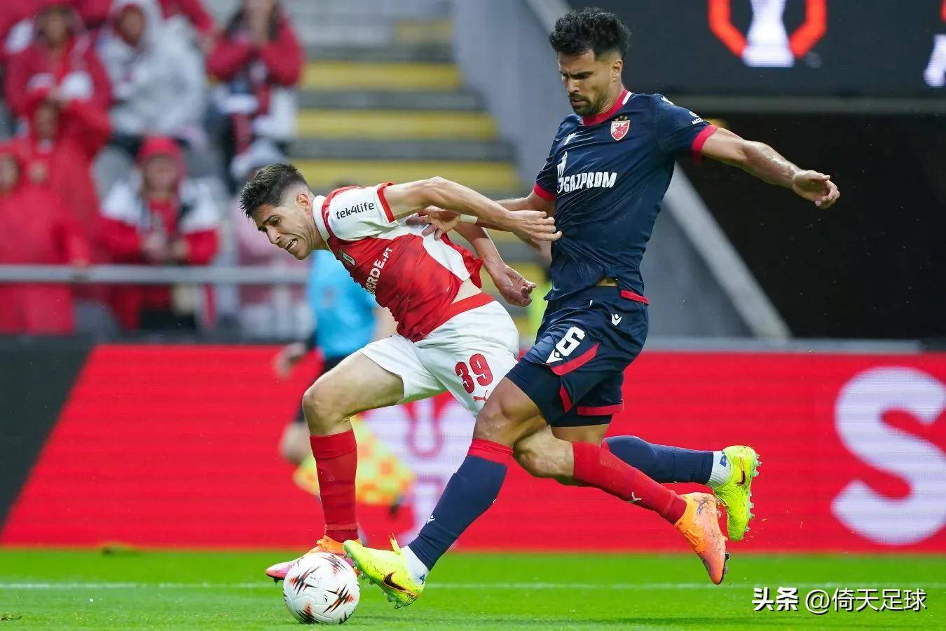 开云官方入口包含集结日斯图加特队长鼓劲：欧联节点到来，赛场秩序良好，数据趋势出现新变化的词条