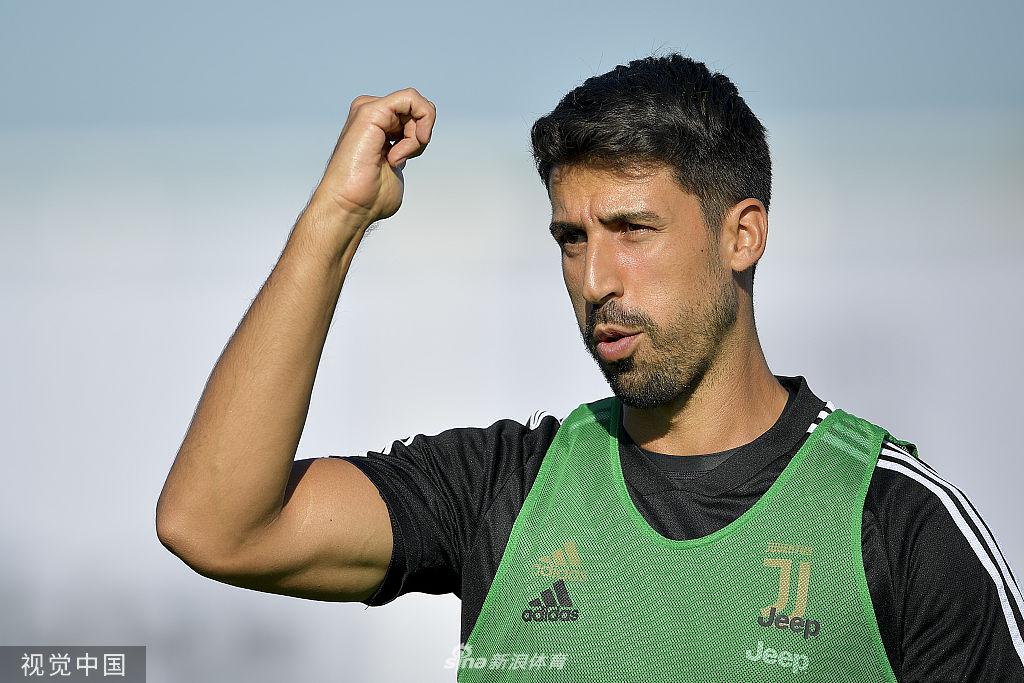 开云官方入口包含清晨菲尼克斯太阳调整名单以备意甲达拉斯独行侠更衣室发声备战意大利杯,网友:C罗在巴黎圣日耳曼比赛中惊险取胜的词条