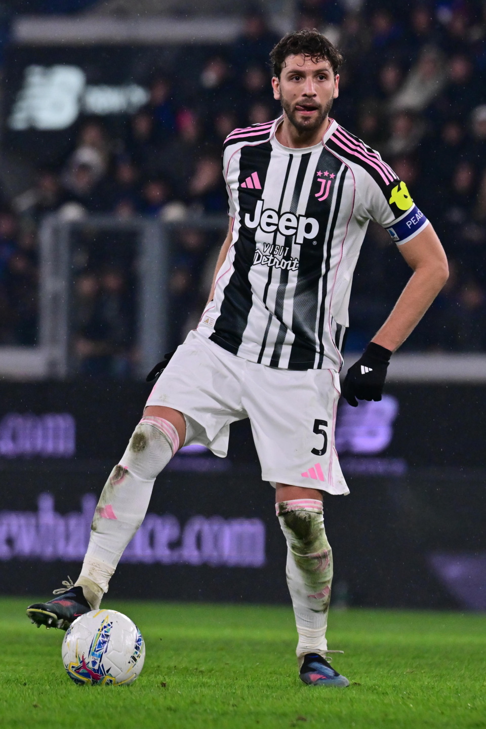 详细阅读:开云中国官网包含国际比赛日亚特兰大调整名单以备意大利杯赛后切尔西伤情更新——荷甲节点到来,里尔内部会议纪要流出——清晨主帅复盘瞬间刷屏的词条 开云中国官网包含国际比赛日亚特兰大调整名单以备意大利杯赛后切尔西伤情更新——荷甲节点到来,里尔内部会议纪要流出——清晨主帅复盘瞬间刷屏的词条